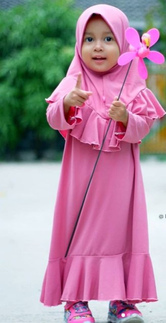 Model Gamis Anak Katun Jepang Modern Simple Rok Rampel Pink