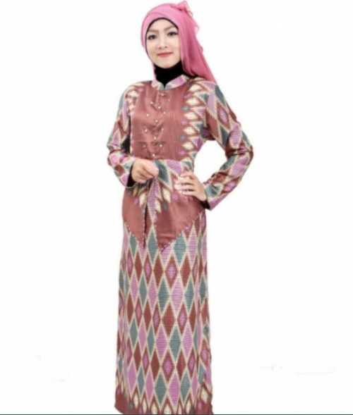 Model Gamis Batik Kombinasi Kain Polos Satin Burgundy