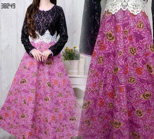 Model Gamis Brokat Kombinasi Batik Modern Hitam Pink