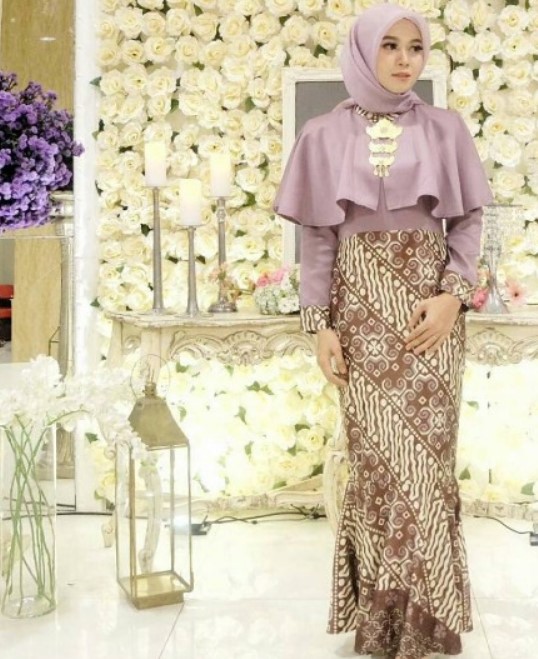 Model Gamis Brokat Kombinasi Batik Pesta Sabrina Lavender