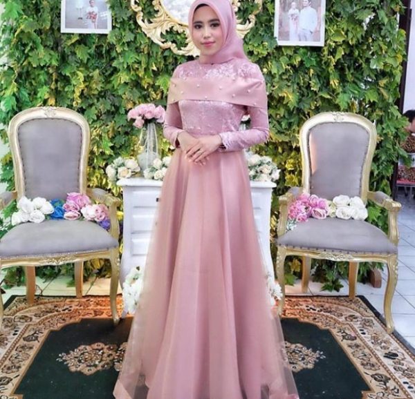Model Gamis Brokat Kombinasi Satin Mewah Mauve Pink