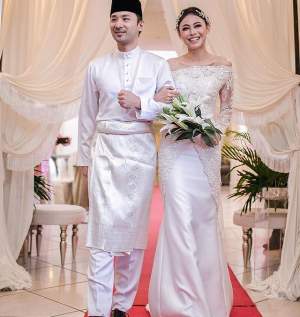 Model Gamis Brokat Kombinasi Satin Mewah Sabrina Putih