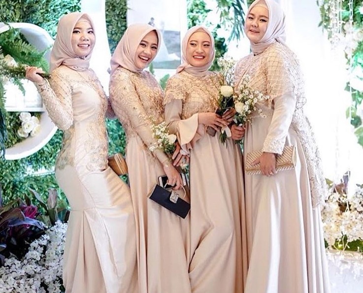 Model Gamis Brokat Untuk Orang Gemuk Agar Terlihat Kurus Soft Nude