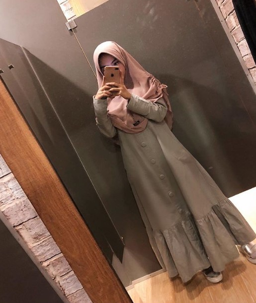 Model Gamis Katun Jepang Kombinasi Terbaru Kancing Depan Army
