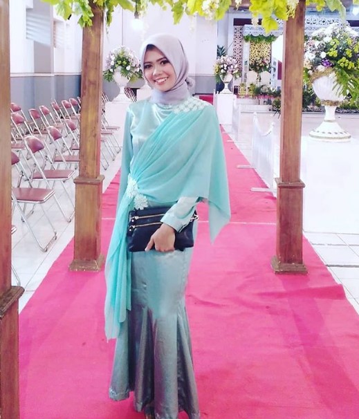 Model Gaun Pesta Brokat Panjang Soft Blue