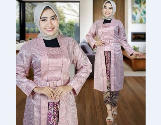 Model Kebaya Modern Kutubaru Soft Pink Corak