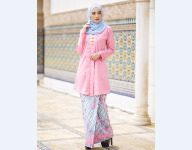 Model Kebaya Modern Kutubaru Soft Pink