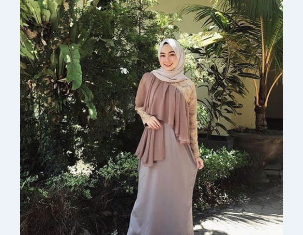 Model Kebaya Modern Lainnya Coksu Rempel Dada