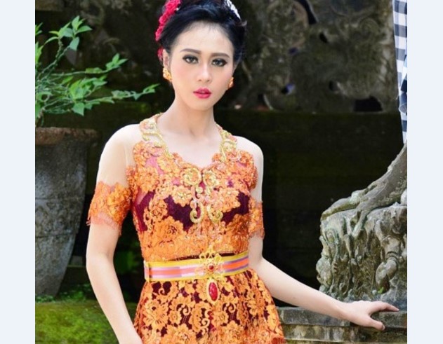 Model Kebaya Modern Lainnya Orange Maroon