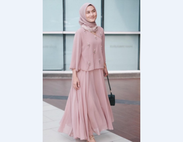 Model Kebaya Modern Lainnya Pink Longgar