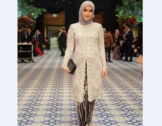 Model Kebaya Modern Panjang soft puple