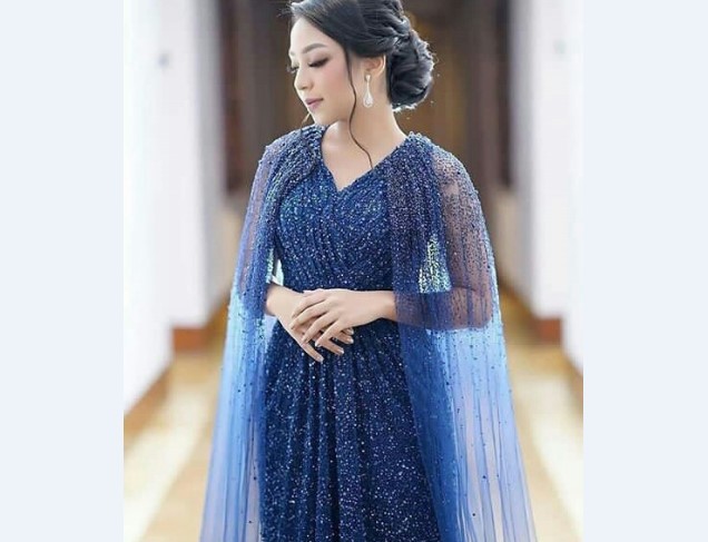 Model Kebaya Pengantin Ala Superman Payet Biru