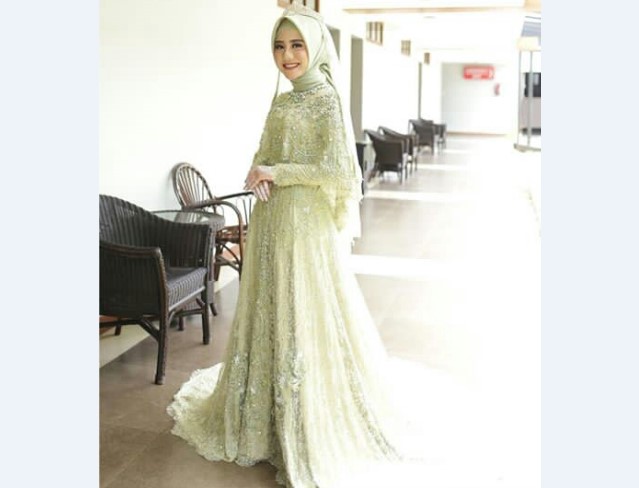 Model Kebaya Pengantin Dress A Line Hijau Muda