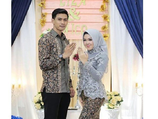 Model kebaya couple Terbaru Warna Silver