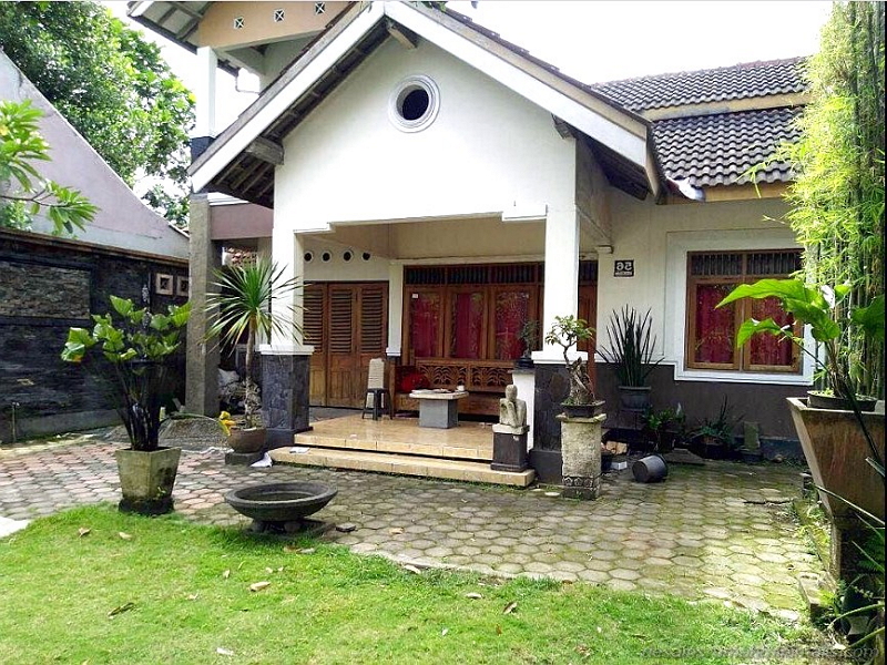 gambar rumah sederhana di desa