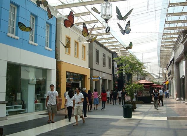 Paris Van Java