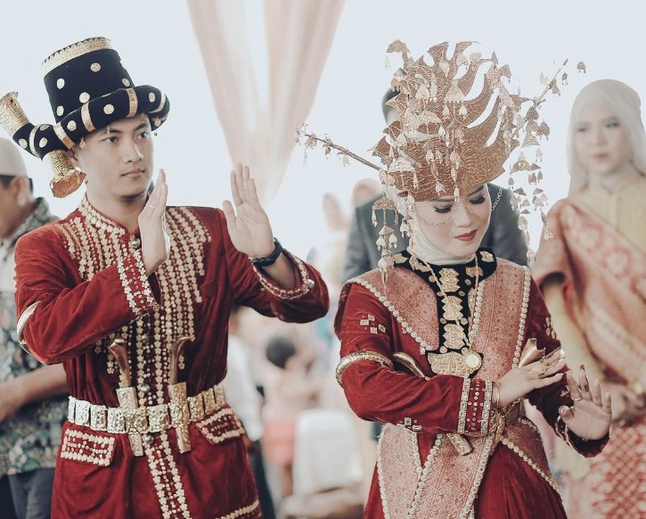 Baju Adat Batak Modern Mandailing