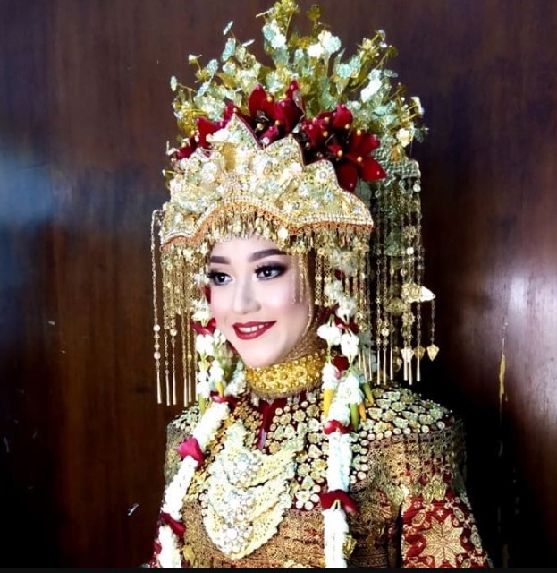 Baju Adat Palembang Wanita Modern Klasik