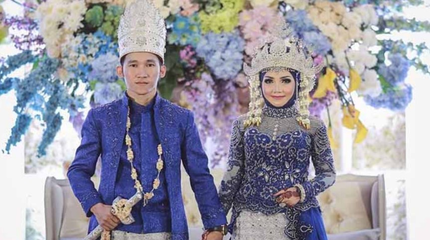 Baju Pengantin Adat Lampung Modern Navy