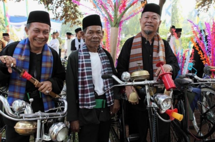 Nama Baju Adat Betawi Pria