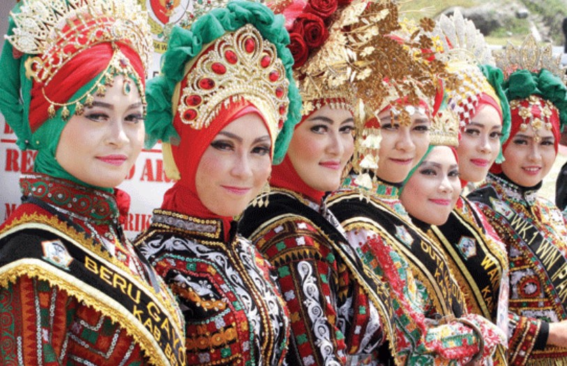 Pakaian Adat Aceh Gayo Modern