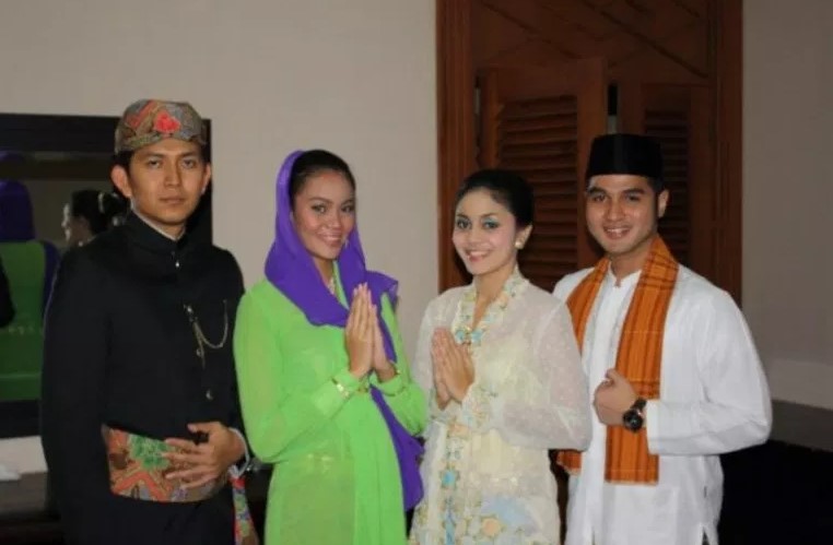Nama dan Jenis Pakaian Adat Jakarta Modern