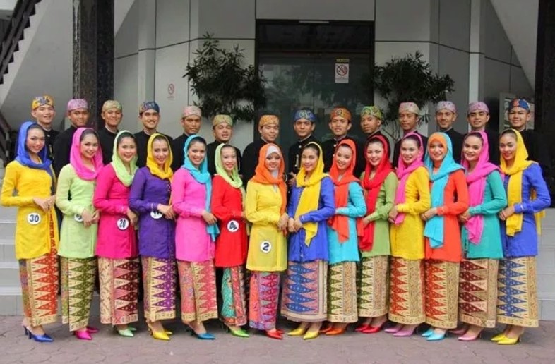 Nama dan Jenis Pakaian Adat Jakarta