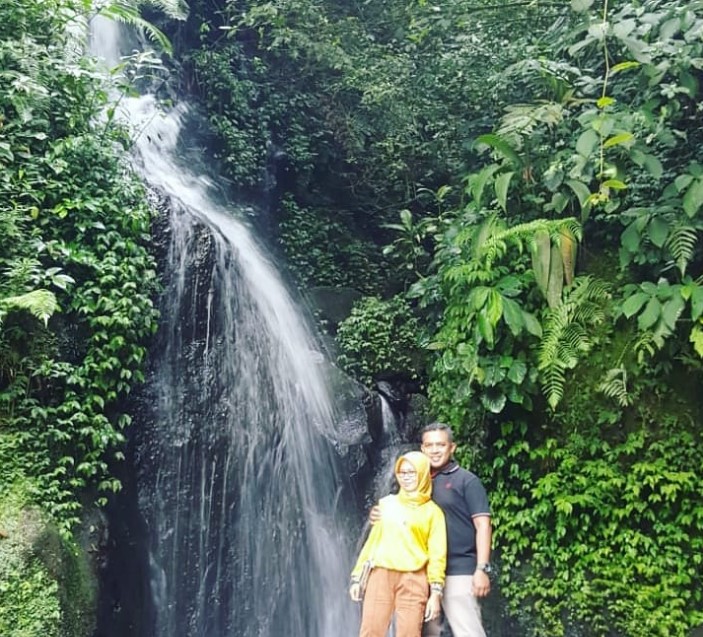 Air Terjun Cibeureum Kebun Raya Cibodas