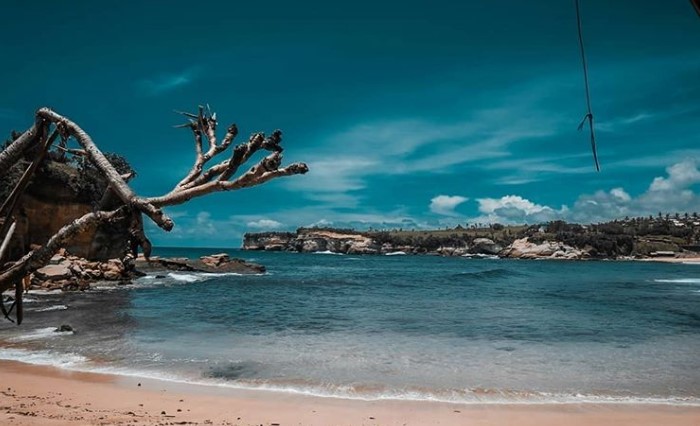 Fasilitas di Pantai Klayar