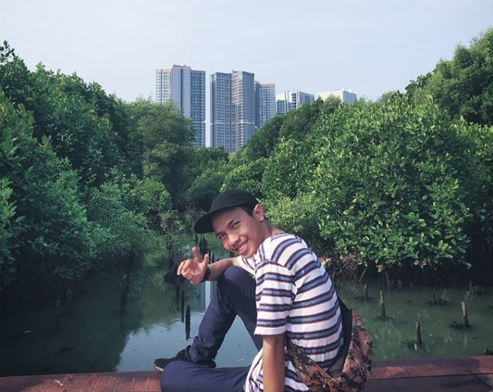 Hijaunya Hutan Mangrove Jakarta yang Masih Asri