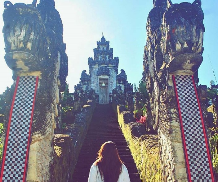 Merupakan Pura Tertinggi di Bali