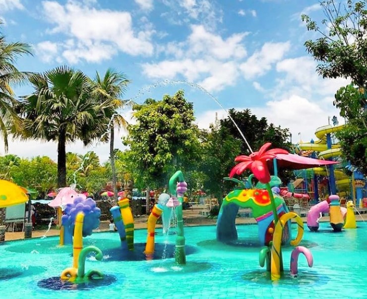 Tempat Bermain Anak Mavi Island