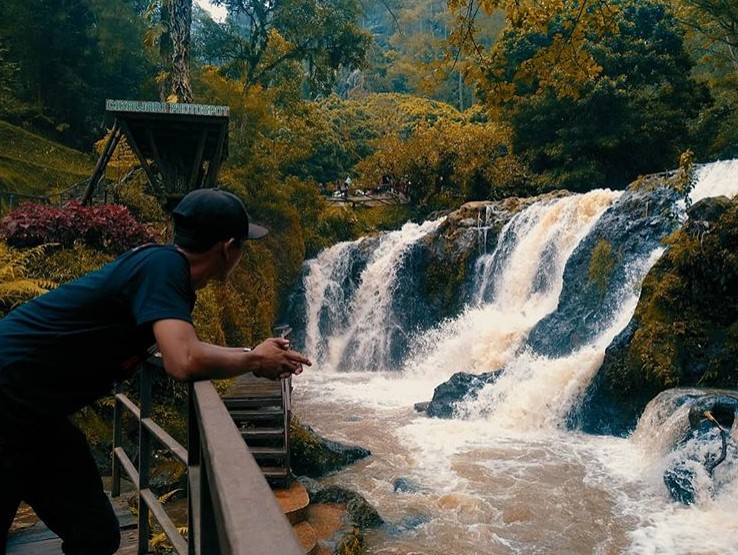 Trekking Taman Hutan Raya Djuanda