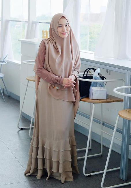 Baju Kerja Wanita Berjilbab syari