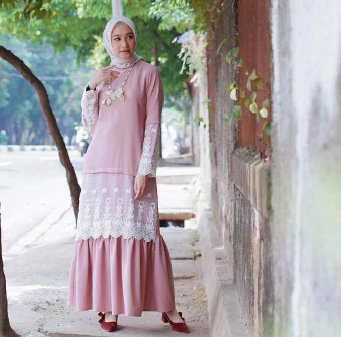 Baju Muslim Model Ruffles